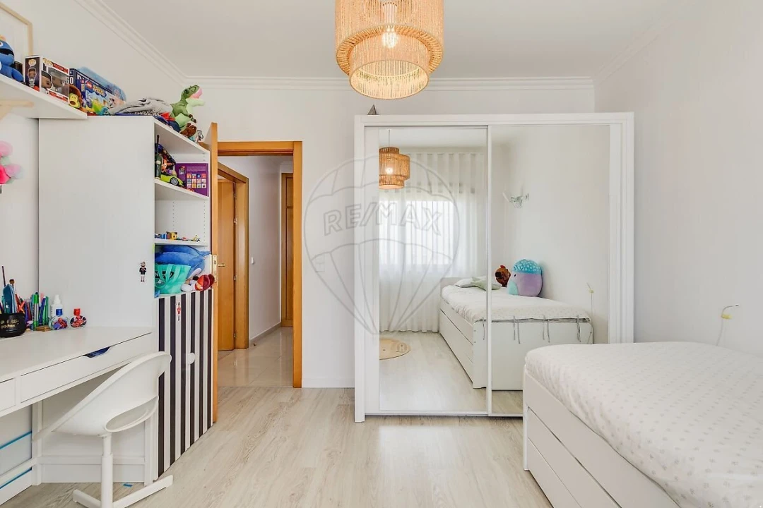 Apartamento T2 para Venda em Mina de Água Foto 15