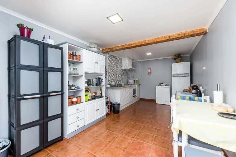 Moradia T2 para Venda em Silveira Foto 40