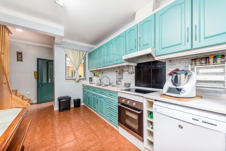 Moradia T2 para Venda em Silveira Foto 36