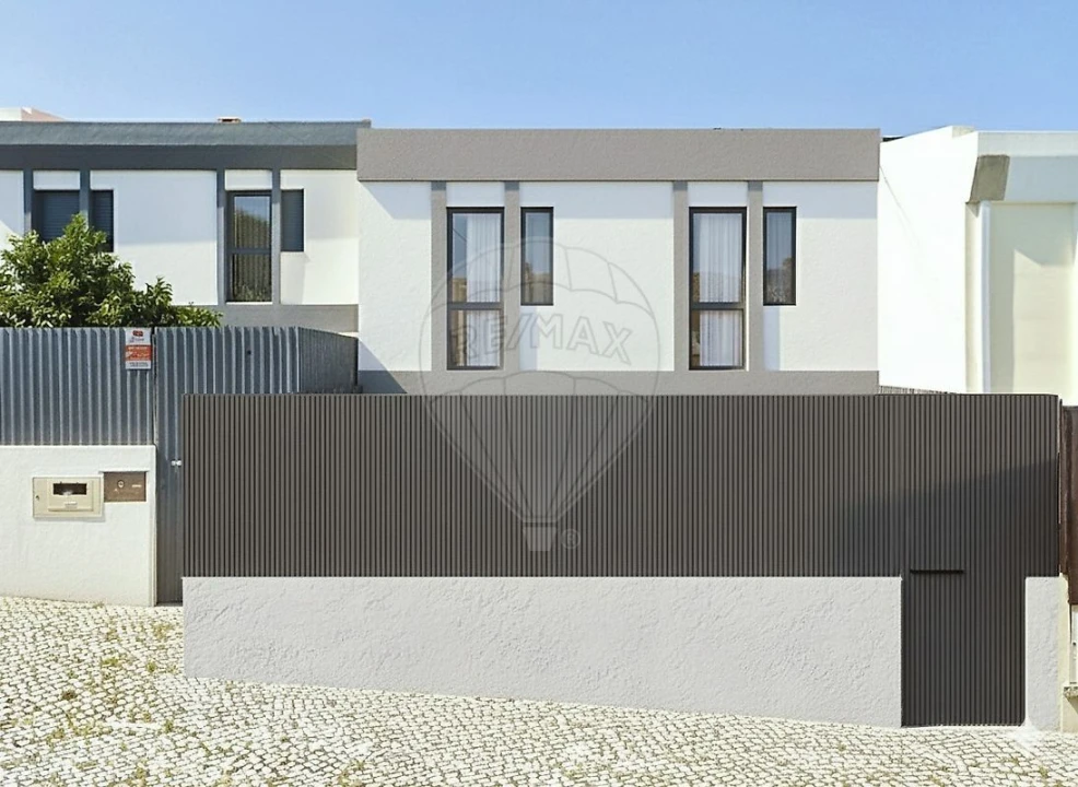 Moradia T5 para Venda em Alfragide Foto 22