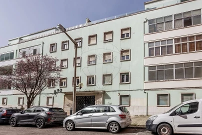 Apartamento T4 para Venda em Areeiro