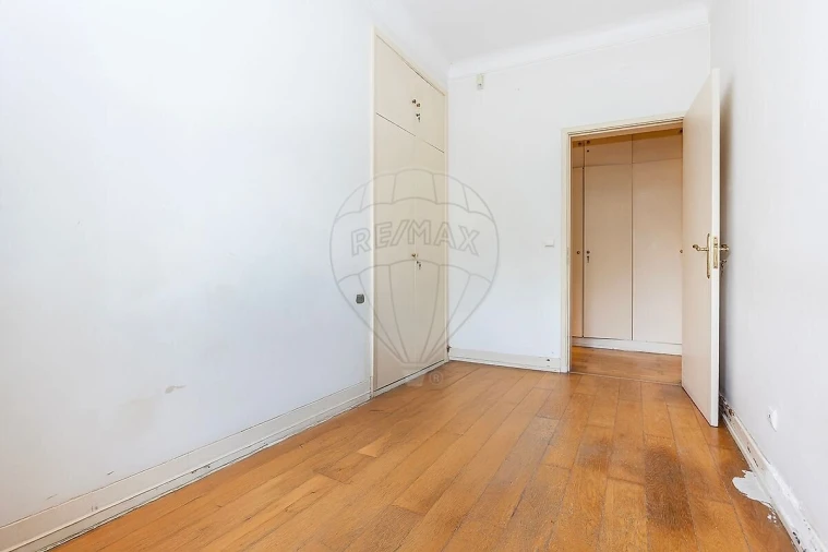 Apartamento T4 para Venda em Areeiro Foto 19