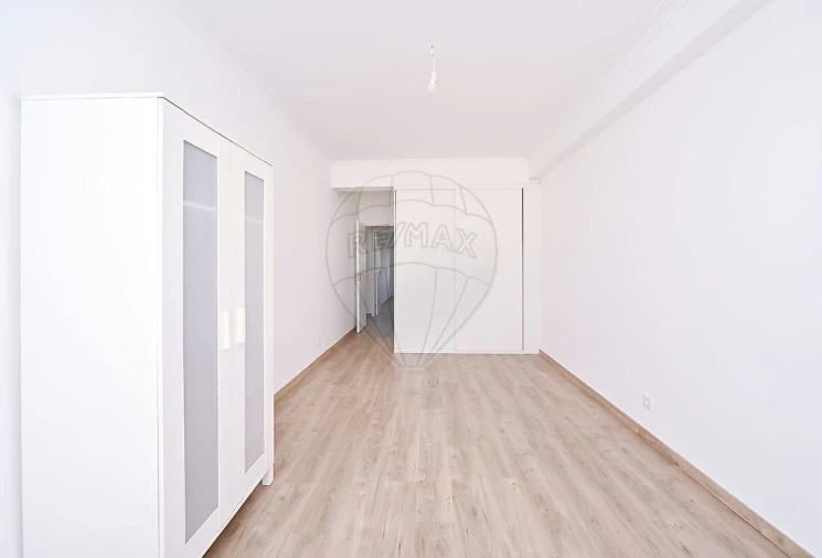 Apartamento T3 para Venda em Loures Foto 16