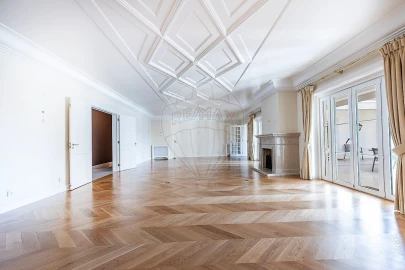 Moradia T6 para Venda em Alcabideche