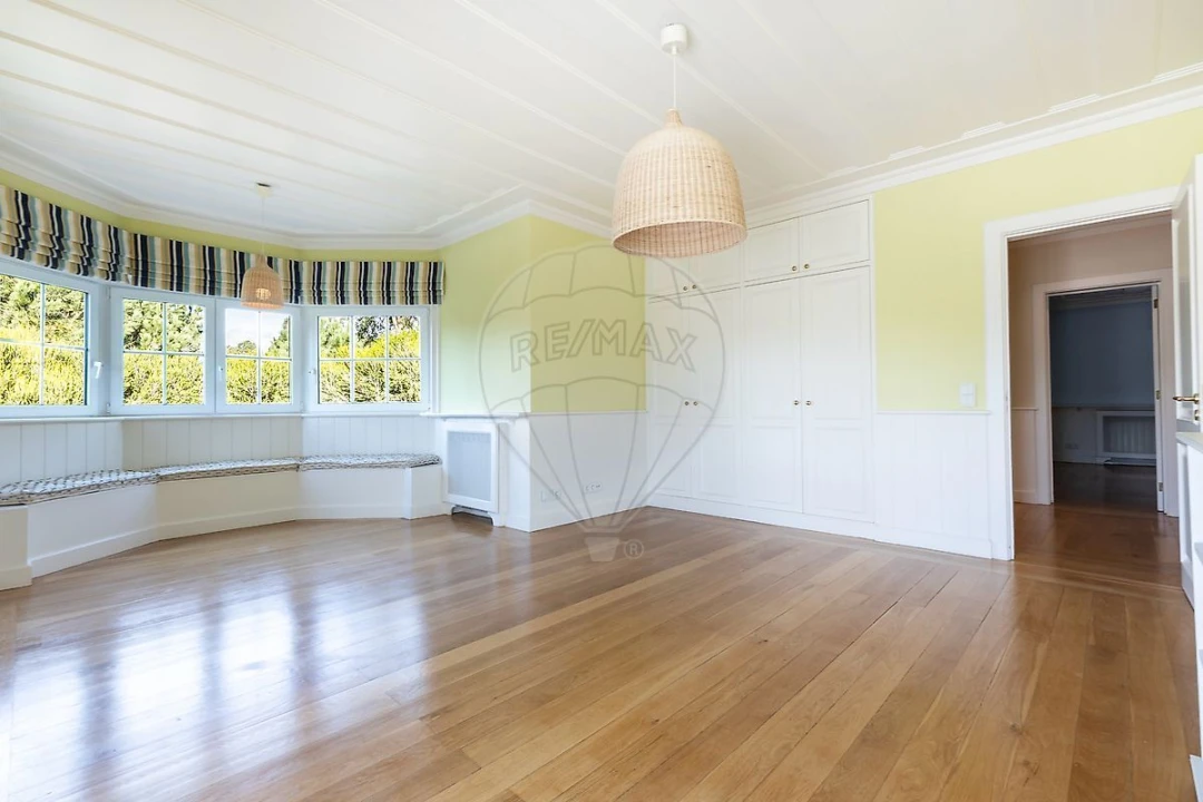 Moradia T6 para Venda em Alcabideche Foto 33