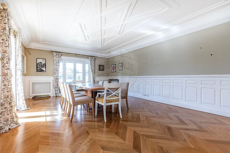 Moradia T6 para Venda em Alcabideche Foto 14