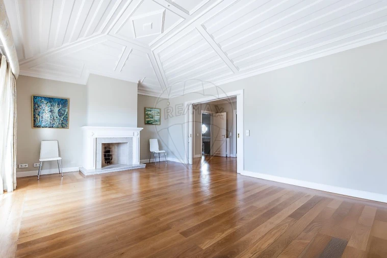 Moradia T6 para Venda em Alcabideche Foto 28