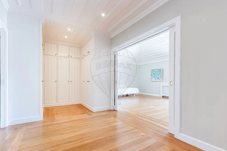 Moradia T6 para Venda em Alcabideche Foto 26