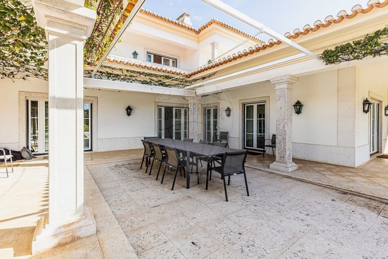 Moradia T6 para Venda em Alcabideche Foto 44