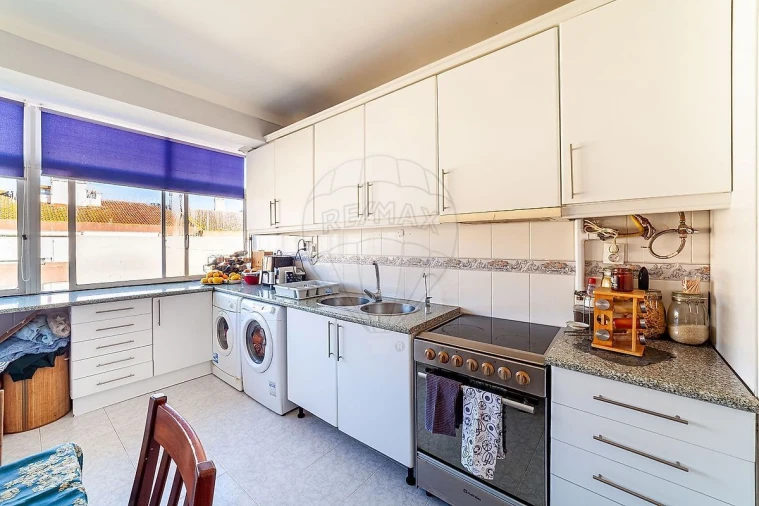 Apartamento T3 para Venda em Pinhal Novo Foto 6