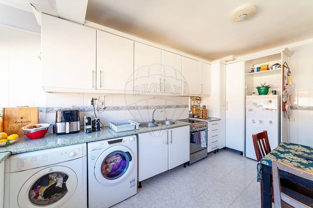 Apartamento T3 para Venda em Pinhal Novo Foto 8