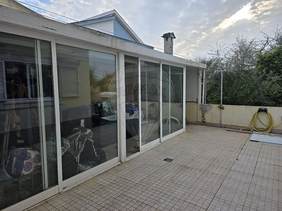 Moradia T2 para Venda em Quinta do Conde Foto 7