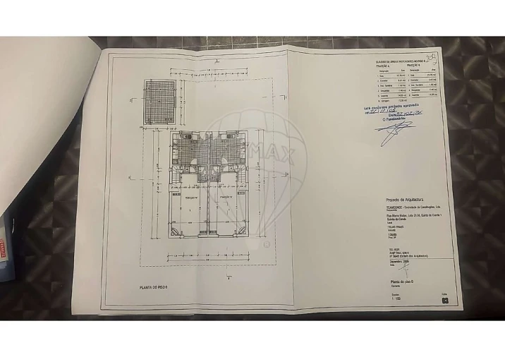Moradia T2 para Venda em Quinta do Conde Foto 10