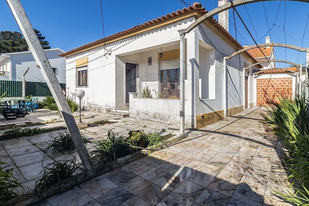 Moradia T3 para Venda em Quinta do Conde Foto 3