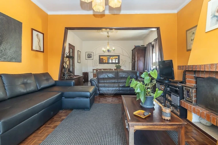 Moradia T3 para Venda em Quinta do Conde Foto 7