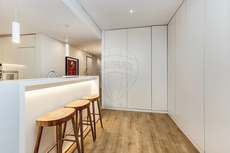 Apartamento T2 para Venda em São Domingos de Benfica Foto 17