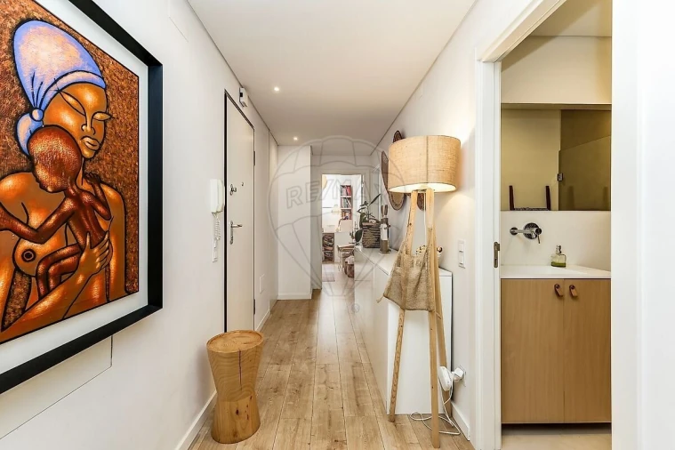 Apartamento T2 para Venda em São Domingos de Benfica Foto 8