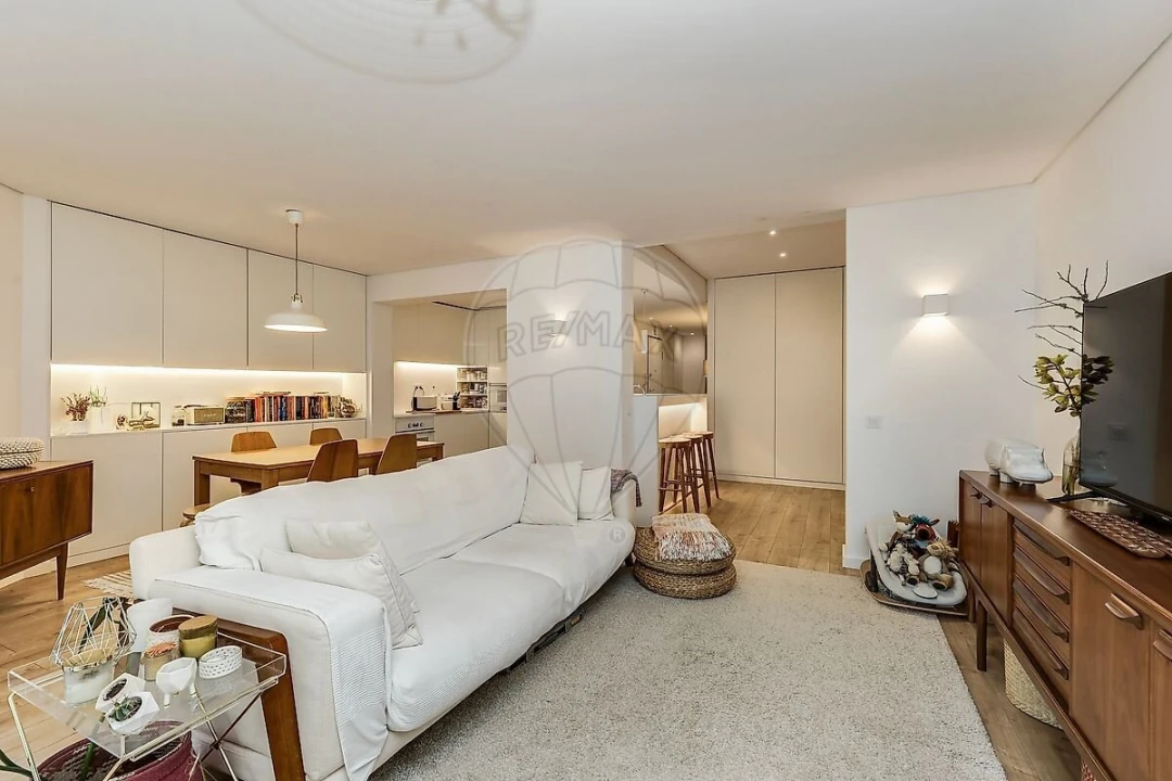 Apartamento T2 para Venda em São Domingos de Benfica Foto 16