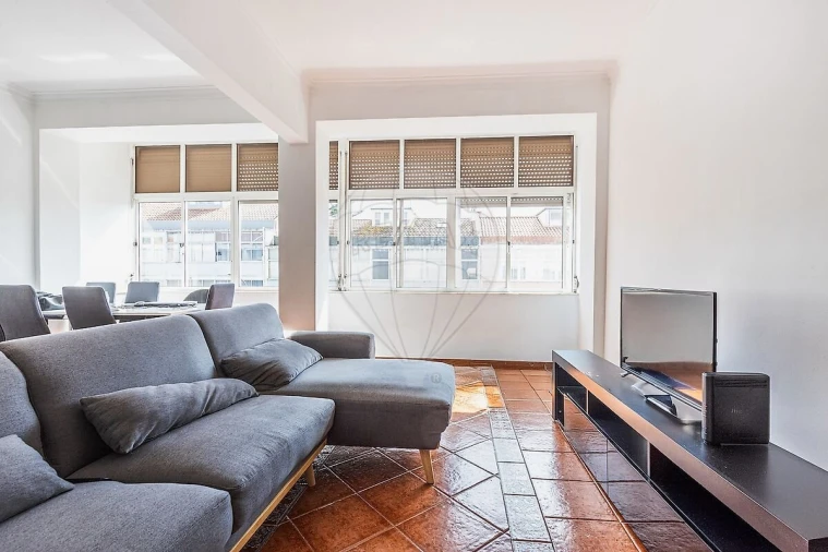 Apartamento T2 para Venda em Águas Livres Foto 4