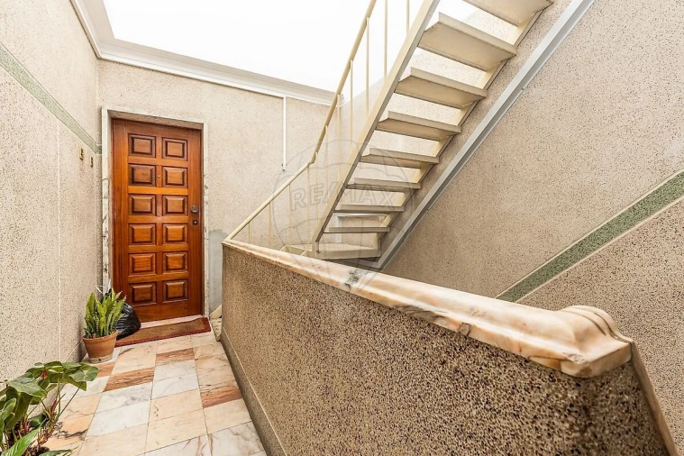 Apartamento T2 para Venda em Águas Livres Foto 21