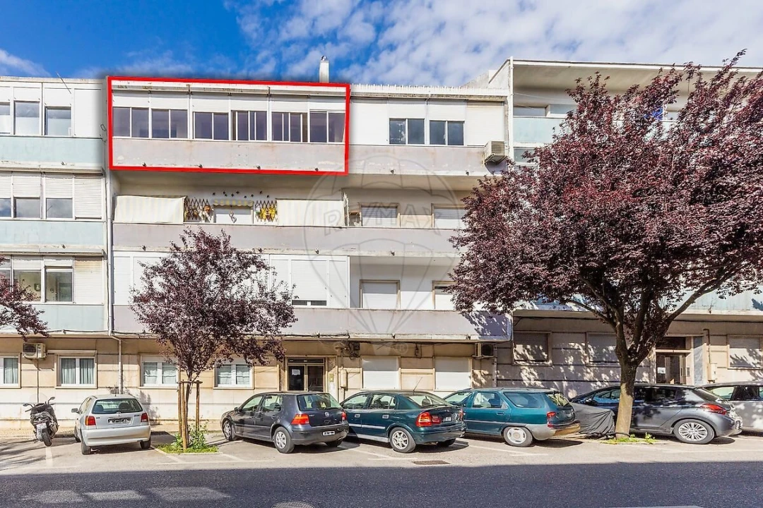 Apartamento T2 para Venda em Águas Livres Foto 22