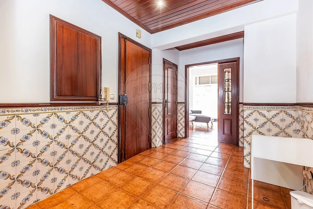 Apartamento T2 para Venda em Águas Livres Foto 8