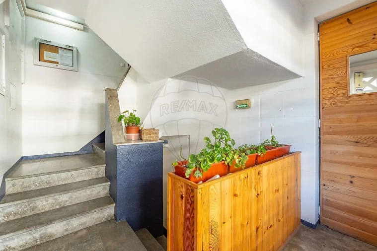 Apartamento T3 para Venda em Olivais Foto 5