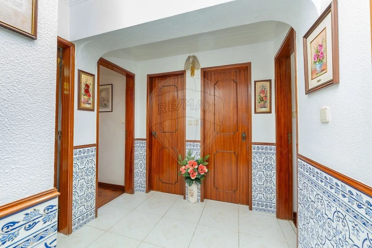 Apartamento T3 para Venda em Olivais Foto 12