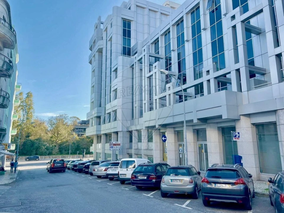 Escritório para Arrendamento em Avenidas Novas Foto 1