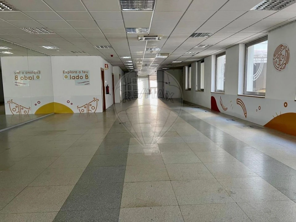 Escritório para Arrendamento em Avenidas Novas Foto 10