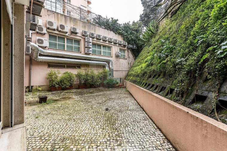 Escritório para Arrendamento em Alvalade Foto 16