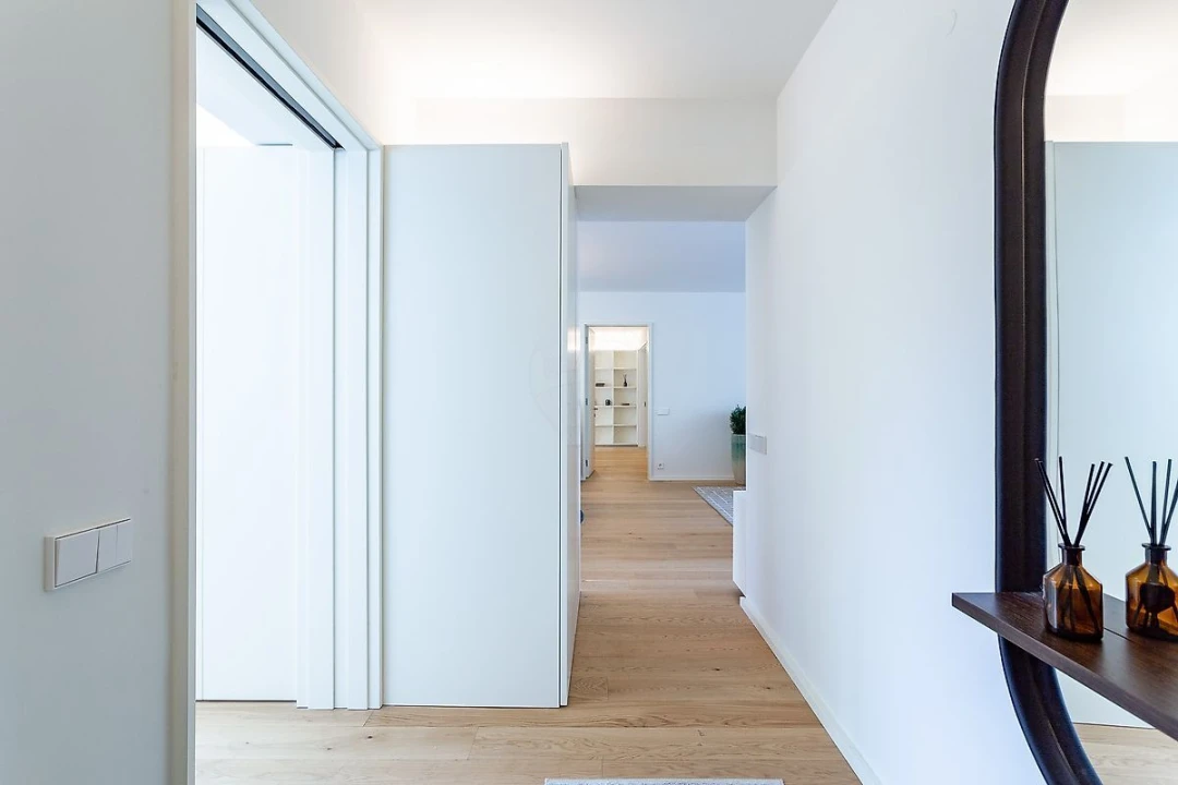 Apartamento T3 para Venda em Areeiro Foto 2