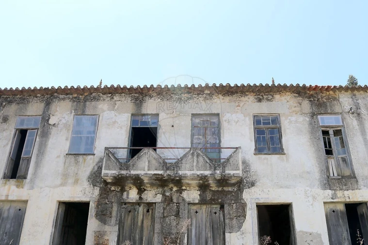 Moradia T7 para Venda em Cerdeira Foto 10