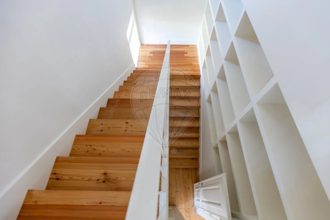Apartamento T2 para Venda em Estrela Foto 7