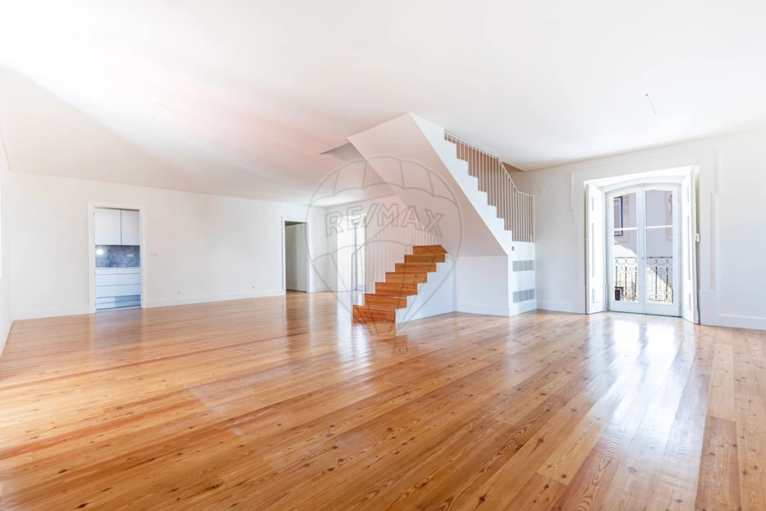 Apartamento T2 para Venda em Estrela Foto 11