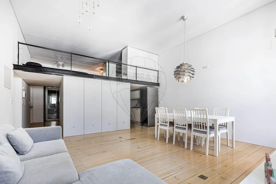 Apartamento T0 para Venda em Santa Maria Maior Foto 4