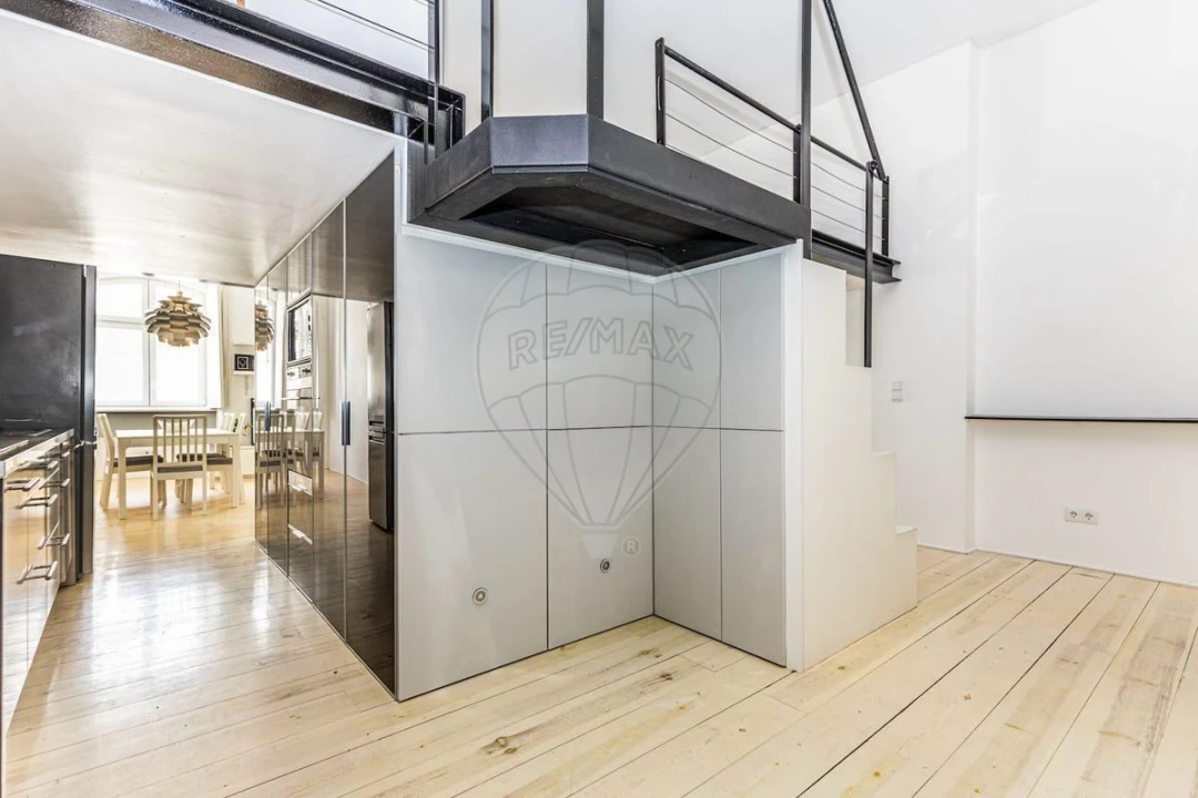 Apartamento T0 para Venda em Santa Maria Maior Foto 7