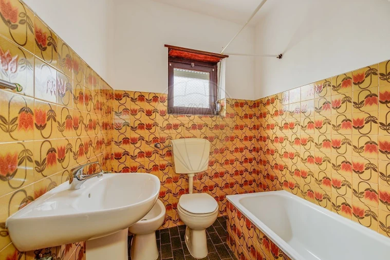 Moradia T3 para Venda em Colares Foto 15