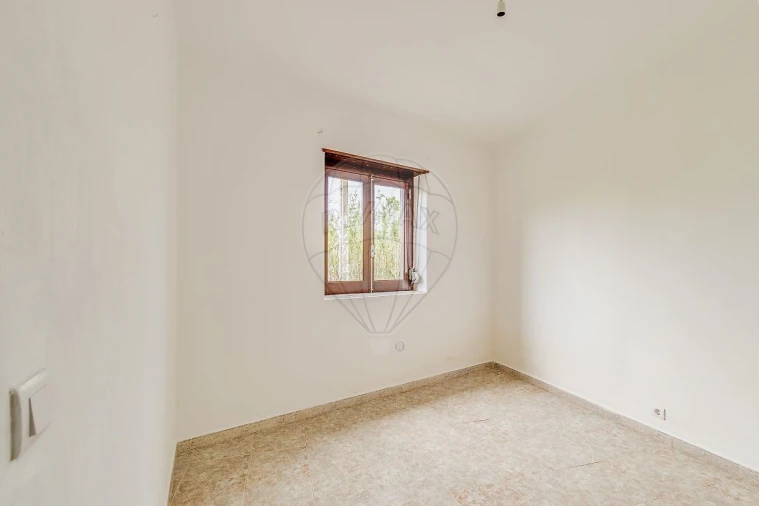 Moradia T3 para Venda em Colares Foto 14