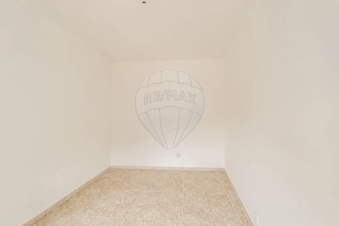 Moradia T3 para Venda em Colares Foto 19