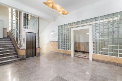 Apartamento T1 para Venda em Santo António