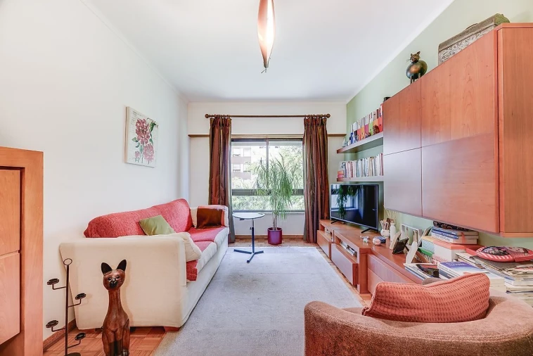 Apartamento T2 para Venda em Alfragide Foto 20