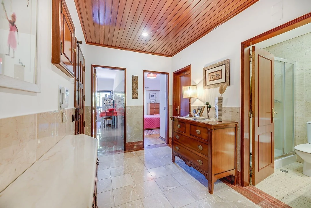 Apartamento T2 para Venda em Alfragide Foto 2