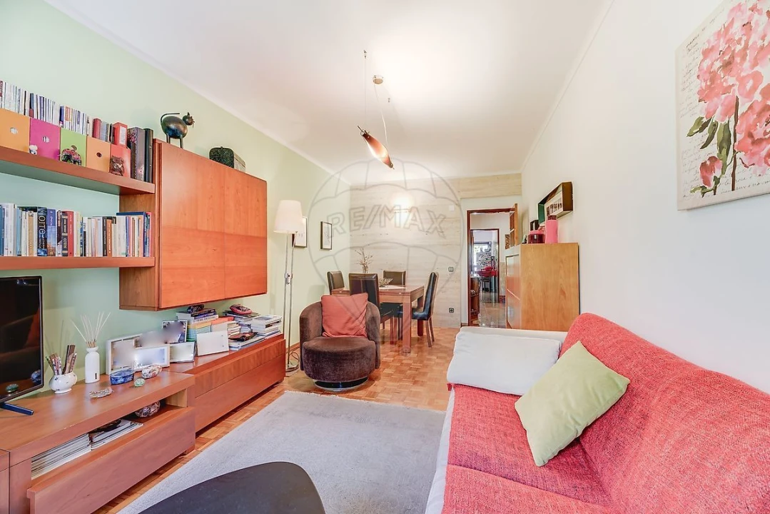 Apartamento T2 para Venda em Alfragide Foto 21