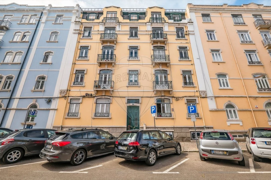 Apartamento T3 para Venda em Campo de Ourique Foto 29