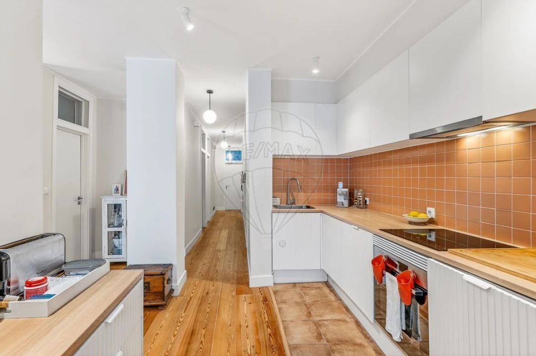 Apartamento T3 para Venda em Campo de Ourique Foto 14