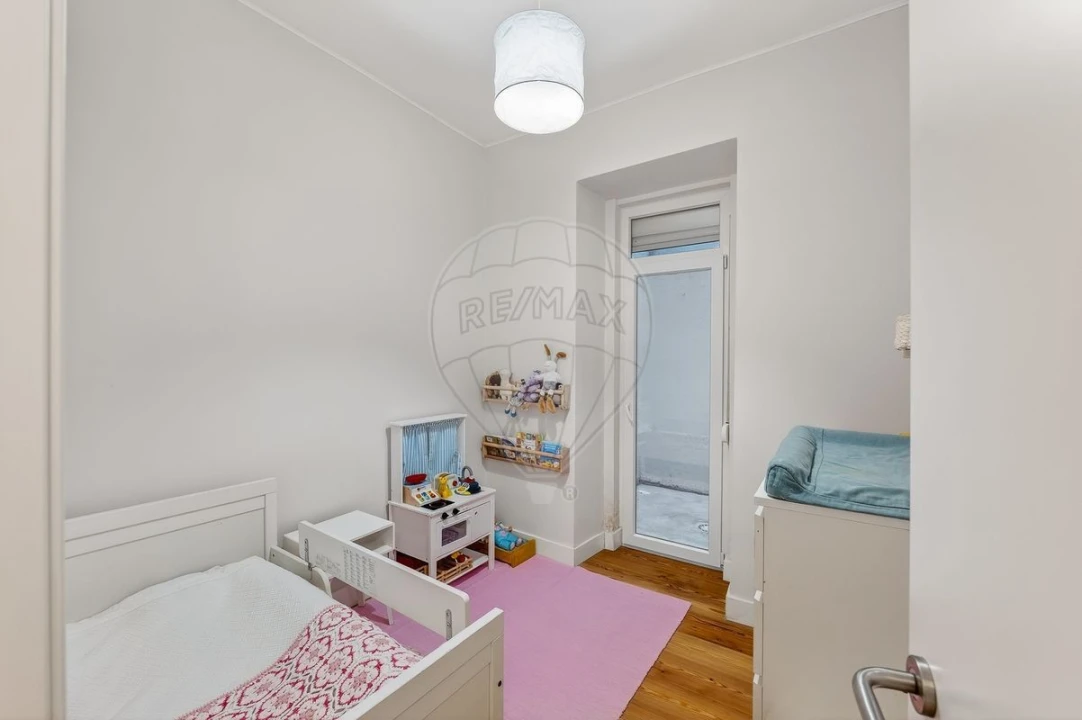 Apartamento T3 para Venda em Campo de Ourique Foto 17