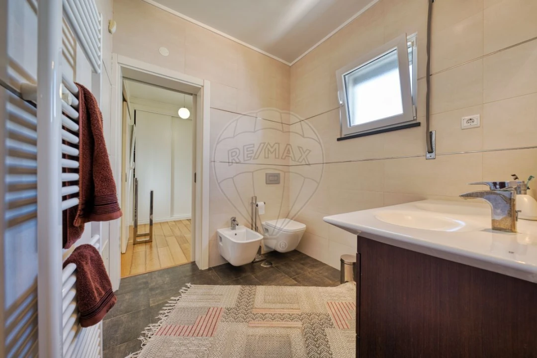 Moradia T5 para Venda em Riachos Foto 29