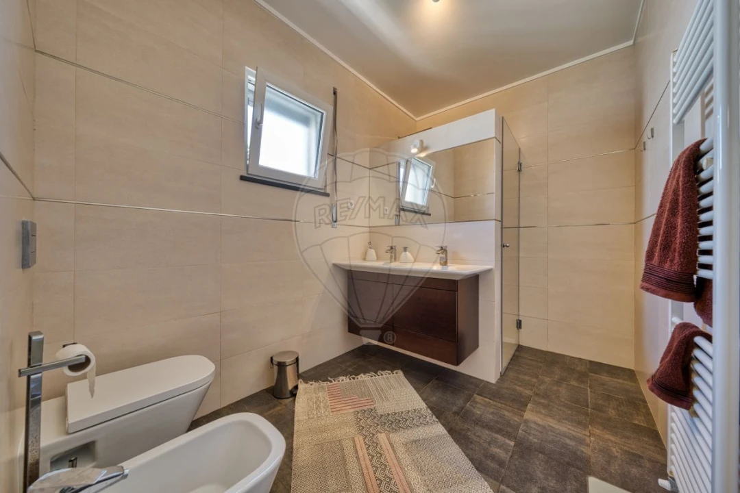 Moradia T5 para Venda em Riachos Foto 28