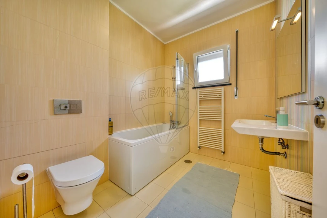 Moradia T5 para Venda em Riachos Foto 38